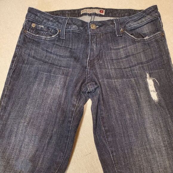 GJG Size 9 Dark Blue Denim Distressed Jeans - Picture 2 of 15